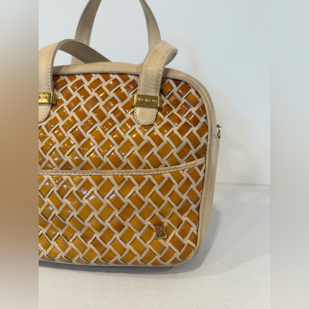 Bally Vintage Tan and Cream Woven Leather Bag - Picture 13 of 14
